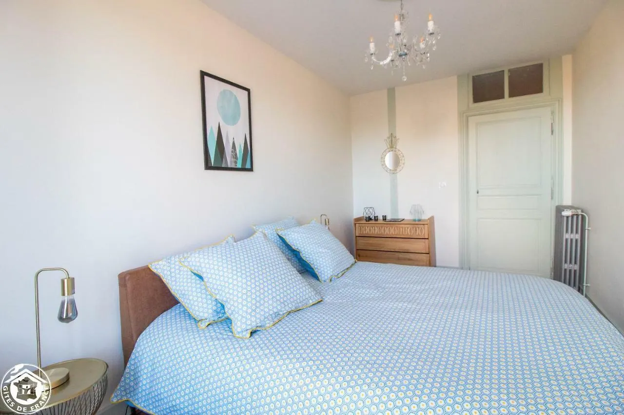 Gite De Charme 5 Epis - Demeure La Moliere Glaine-Montaigut Holiday home